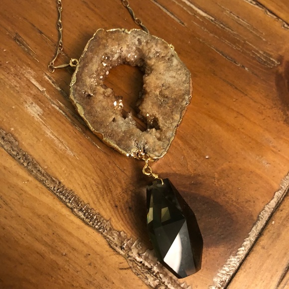 Anthropologie druzy necklace - Picture 2 of 5